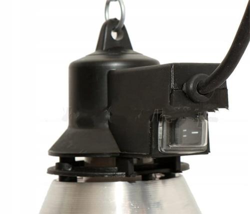Oprawa lampy grzewczej, reflektor z przełącznikiem