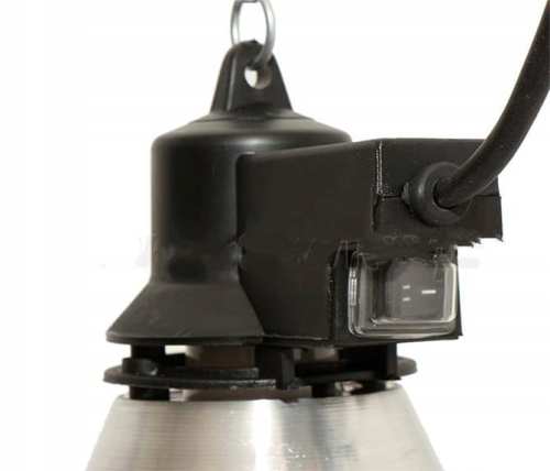 Oprawa lampy grzewczej, reflektor z przełącznikiem